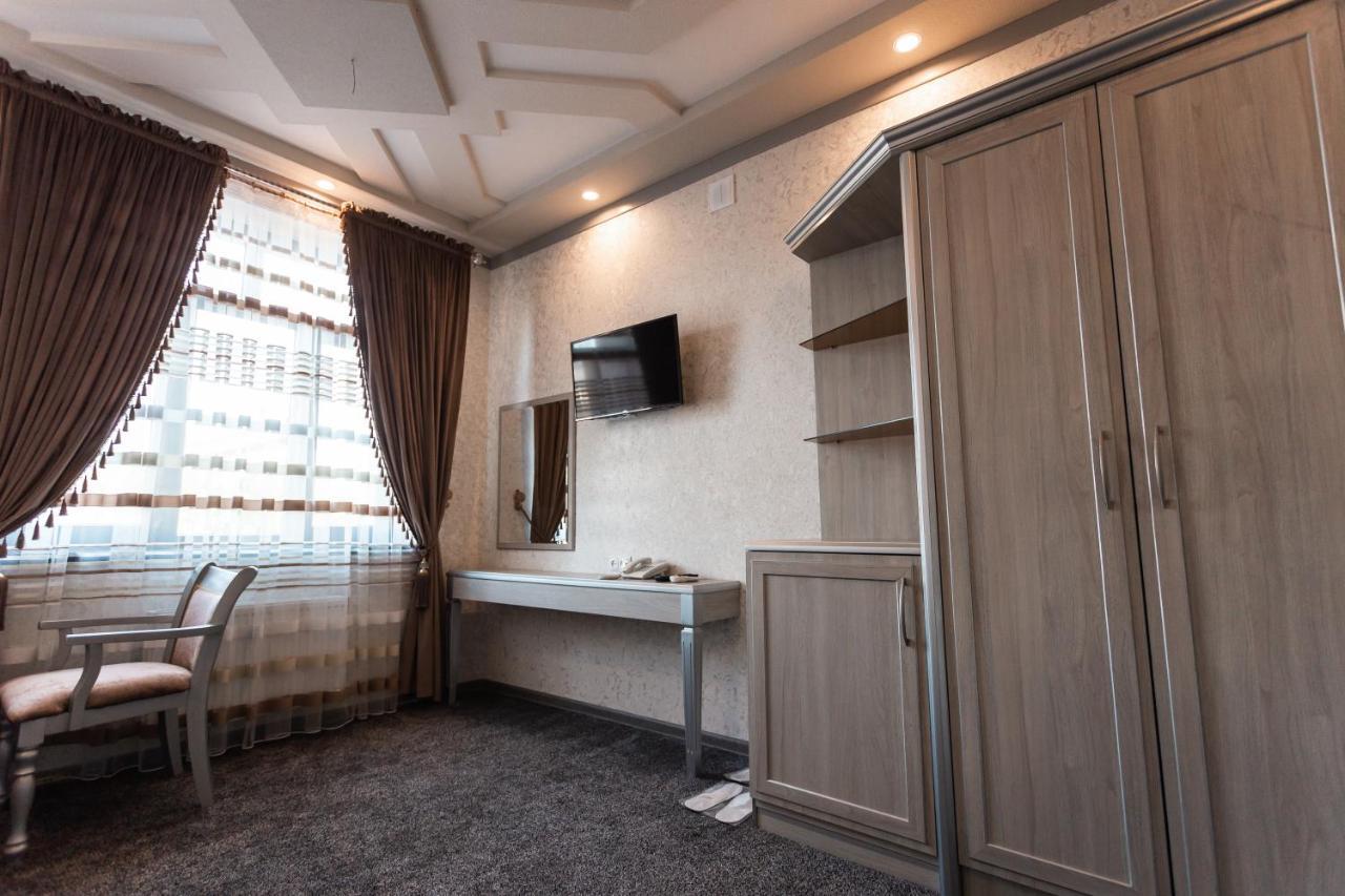 Diyor Hotel Marghilon Luaran gambar