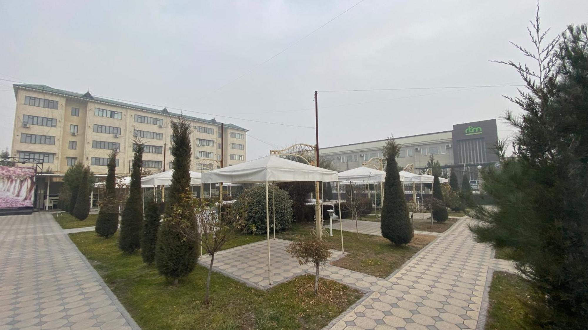 Diyor Hotel Marghilon Luaran gambar
